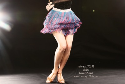 70153.Fancy skirt