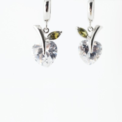 J063 Jewelry Apple Earrings