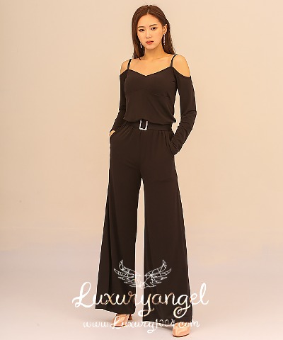 90111 Jumpsuit with pretty shoulder lines [Popular product]