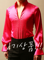 40017. Pink satin shirt [rental clothes]